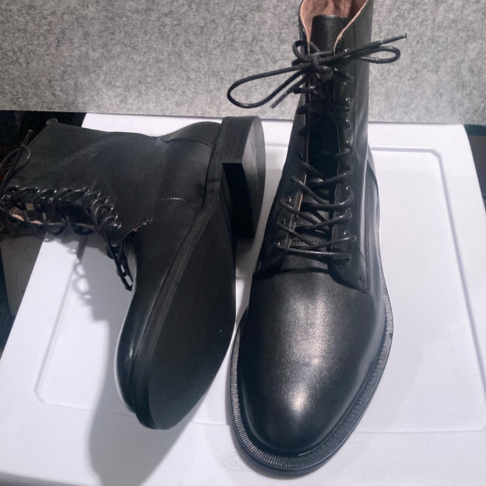 Men’s 12 Banana Republic Italian Men's Black Leather Lace Up Boots (New) - Picture 5 of 10